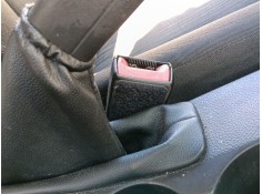 Recambio de enganche cinturon delantero izquierdo para opel astra j (p10) 1.6 (68) referencia OEM IAM   