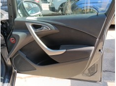 Recambio de guarnecido puerta delantera derecha para opel astra j (p10) 1.6 (68) referencia OEM IAM   