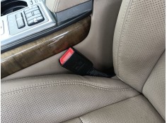 Recambio de enganche cinturon delantero izquierdo para land rover range rover sport i (l320) 3.0 d 4x4 referencia OEM IAM   