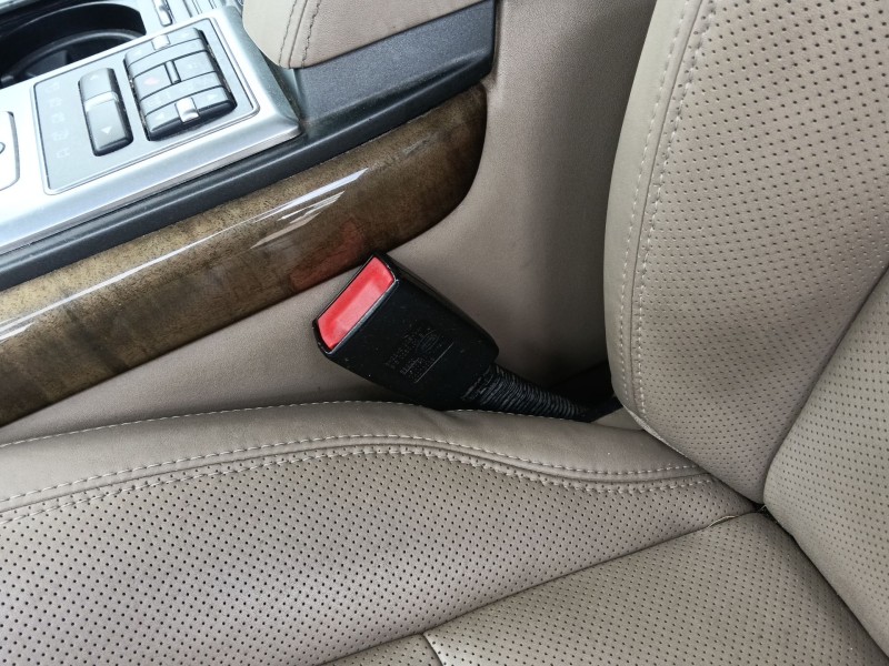 Recambio de enganche cinturon delantero izquierdo para land rover range rover sport i (l320) 3.0 d 4x4 referencia OEM IAM   