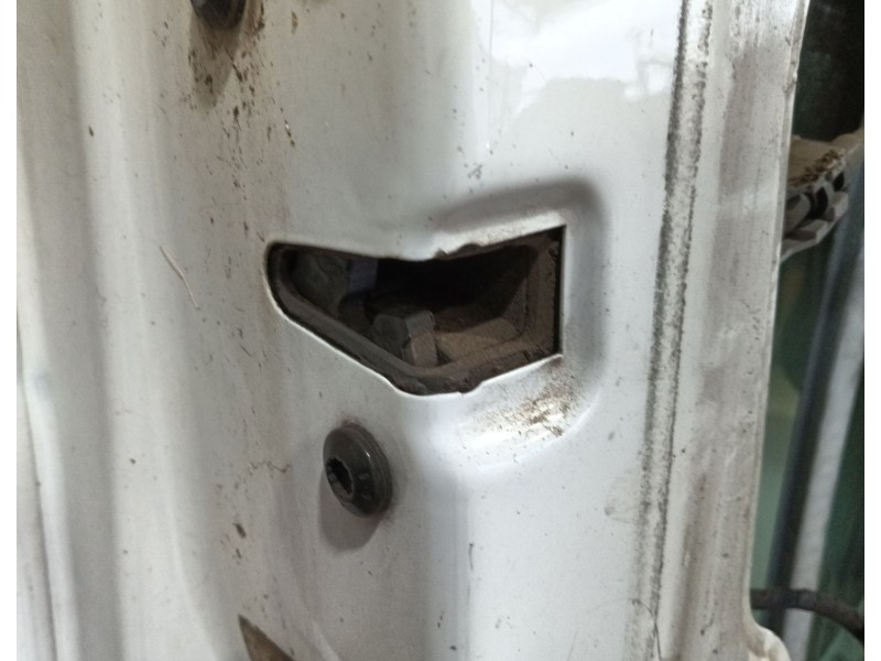 Recambio de puerta trasera izquierda para seat altea xl (5p5, 5p8) 1.9 tdi referencia OEM IAM 5P8833055  