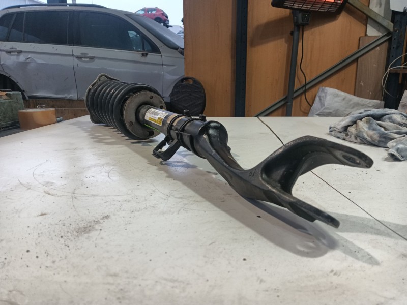 Recambio de amortiguador delantero derecho para mercedes-benz glc (x253) 200 eq boost 4-matic (253.981) referencia OEM IAM   