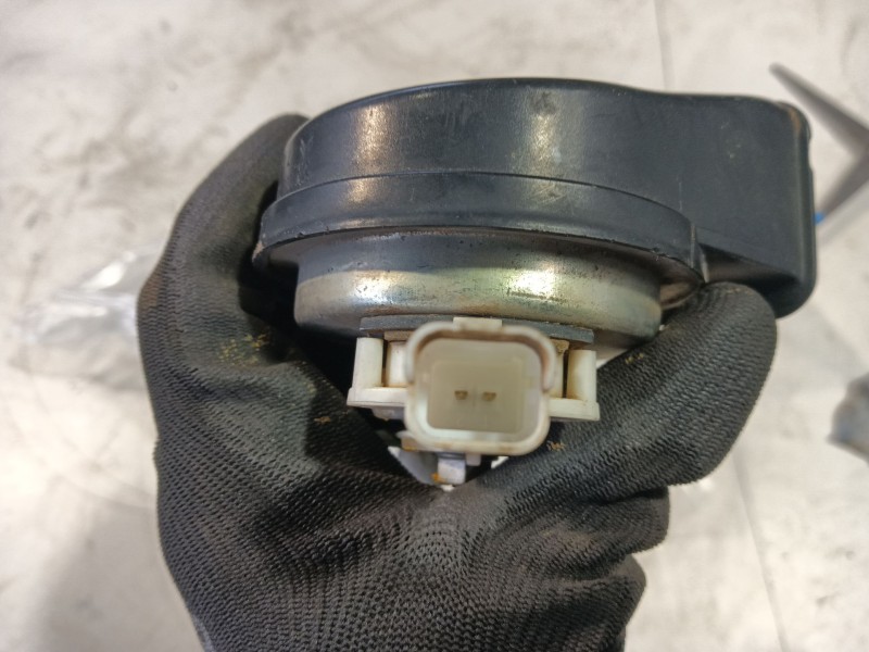 Recambio de claxon para citroën berlingo multispace (b9) 1.6 hdi 90 referencia OEM IAM 9813120280  
