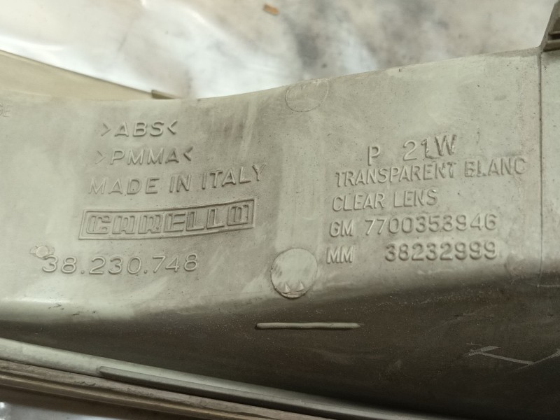 Recambio de piloto delantero izquierdo para opel movano a caja/chasis (x70) 2.5 dti (ed, hd, ud0, ud4) referencia OEM IAM   