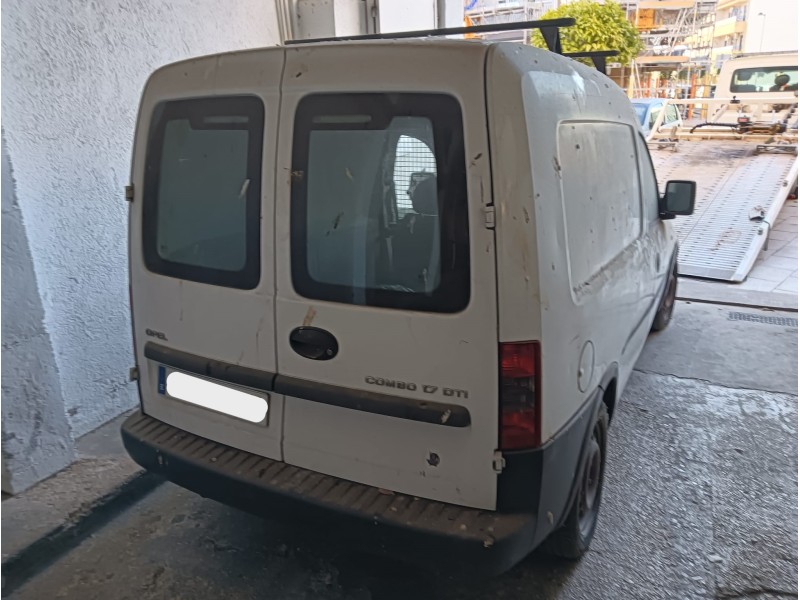 opel combo furgoneta/monovolumen del año 2004