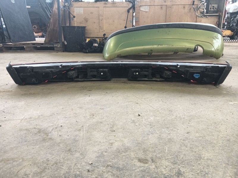 Recambio de piloto trasero central para audi q8 (4mn, 4mt) 50 tdi mild hybrid quattro referencia OEM IAM   