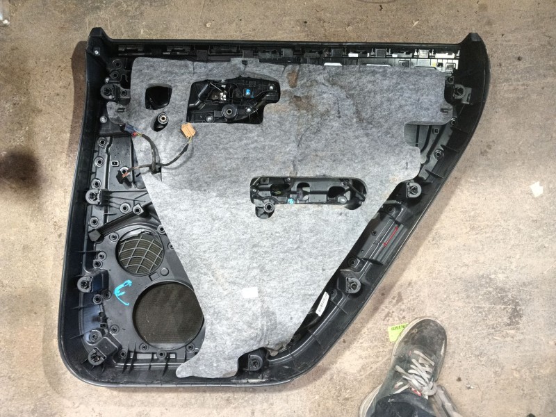 Recambio de guarnecido puerta trasera izquierda para audi q8 (4mn, 4mt) 50 tdi mild hybrid quattro referencia OEM IAM   