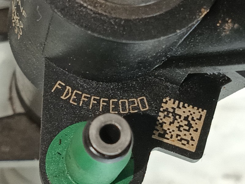 Recambio de inyector para land rover range rover sport ii (l494) 4.4 sdv8 4x4 referencia OEM IAM LR066229 FDEFFFE020 