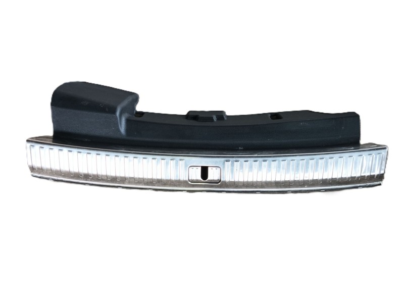 Recambio de molduras traseras para audi q8 (4mn, 4mt) 50 tdi mild hybrid quattro referencia OEM IAM   