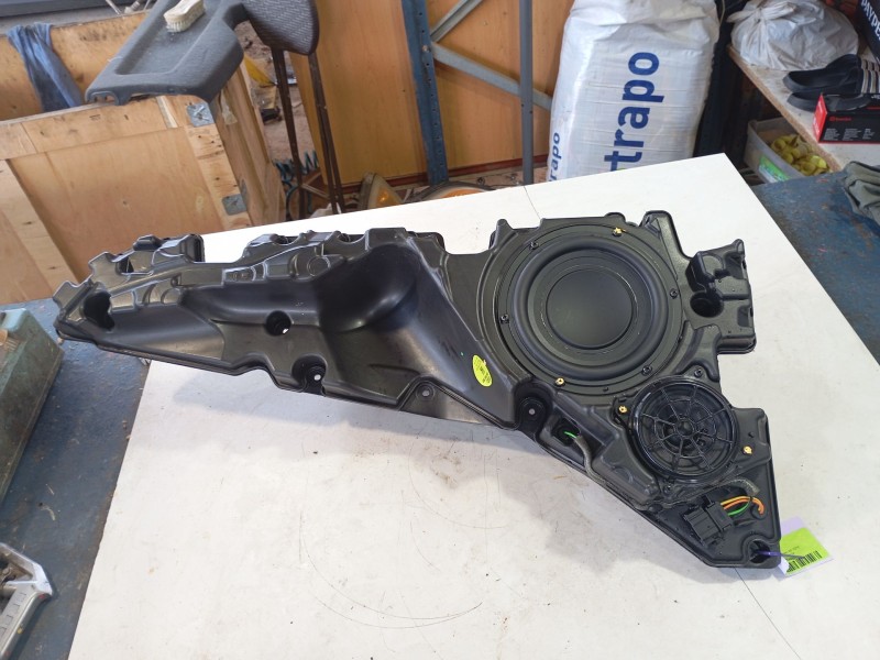 Recambio de altavoz para audi q8 (4mn, 4mt) 50 tdi mild hybrid quattro referencia OEM IAM   