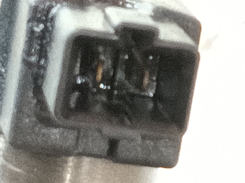 Recambio de inyector para audi a3 (8p1) 2.0 tdi referencia OEM IAM 03G130073T  