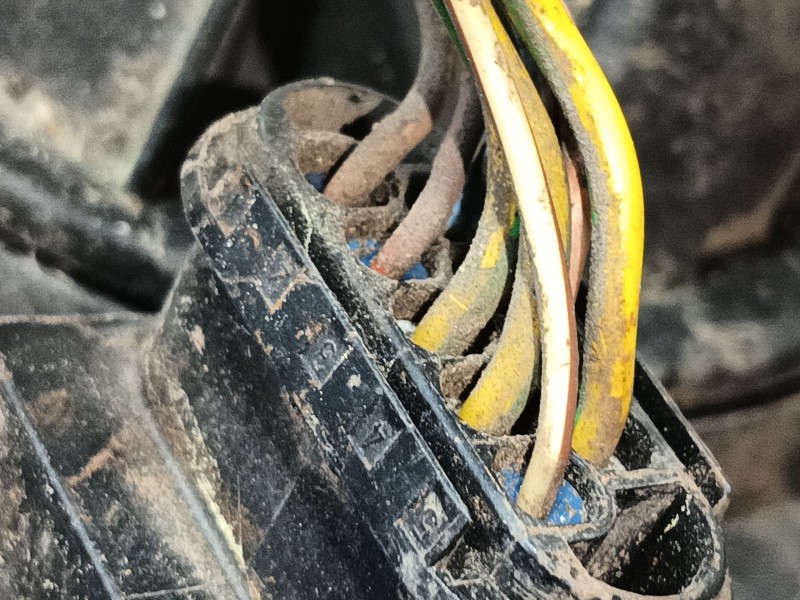 Recambio de faro izquierdo para peugeot 307 sw (3h) 1.6 16v referencia OEM IAM   