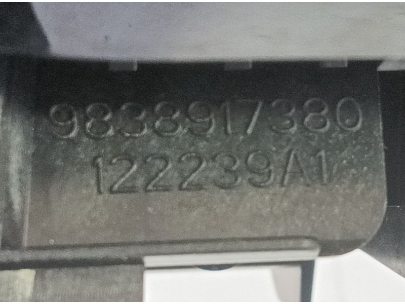 Recambio de pantalla multifuncion para peugeot 3008 ii suv (mc_, mr_, mj_, m4_) 1.5 bluehdi 130 referencia OEM IAM   