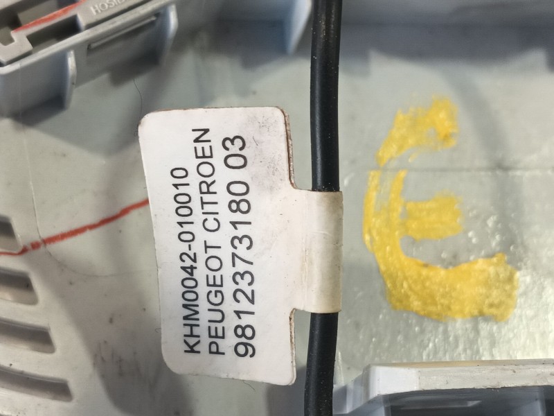Recambio de luz interior para peugeot 3008 ii suv (mc_, mr_, mj_, m4_) 1.5 bluehdi 130 referencia OEM IAM   