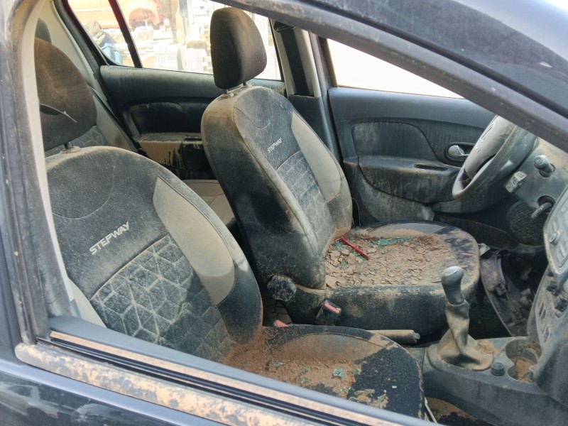 Recambio de asiento delantero izquierdo para dacia sandero ii (b8_) tce 90 (b8m1, b8ma) referencia OEM IAM   