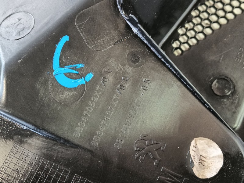 Recambio de torpedo para peugeot 3008 ii suv (mc_, mr_, mj_, m4_) 1.5 bluehdi 130 referencia OEM IAM   