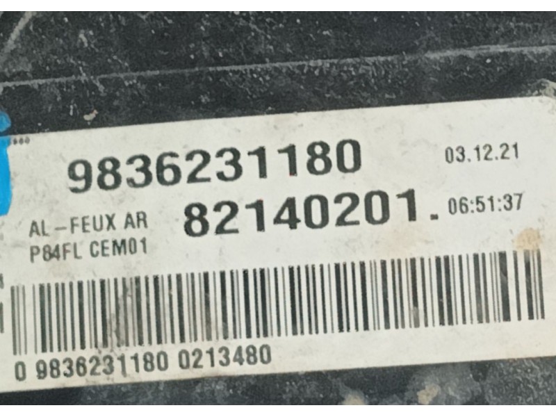 Recambio de piloto trasero derecho para peugeot 3008 ii suv (mc_, mr_, mj_, m4_) 1.5 bluehdi 130 referencia OEM IAM 9836231180  
