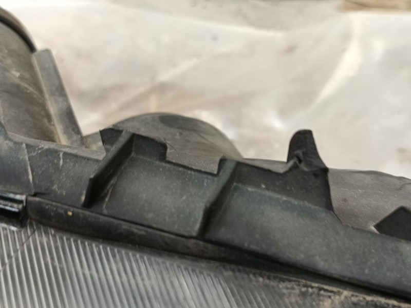 Recambio de faro derecho para renault megane ii (bm0/1_, cm0/1_) 1.6 16v (bm0c, cm0c) referencia OEM IAM   