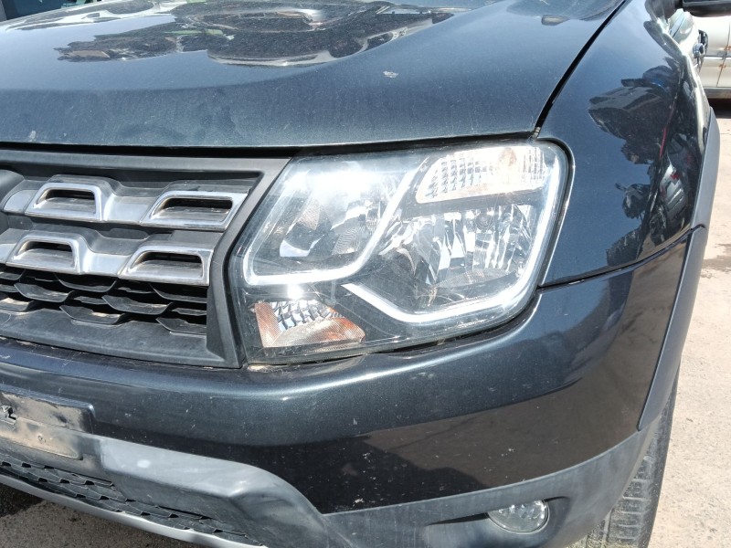 Recambio de faro izquierdo para dacia duster (hs_) 1.5 dci referencia OEM IAM   