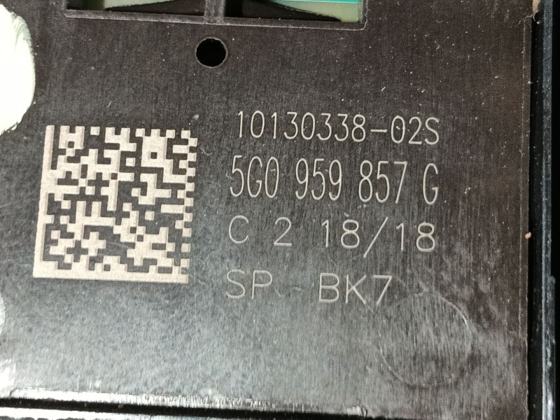 Recambio de mando elevalunas delantero izquierdo para seat leon (5f1) 1.4 tsi referencia OEM IAM 5G0959857GIHA  