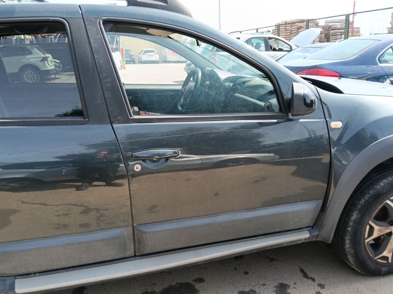 Recambio de puerta delantera derecha para dacia duster (hs_) 1.5 dci referencia OEM IAM   