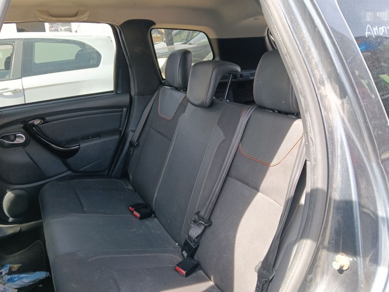 Recambio de asientos traseros para dacia duster (hs_) 1.5 dci referencia OEM IAM   