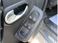 Recambio de mando elevalunas delantero izquierdo para dacia duster (hs_) 1.5 dci referencia OEM IAM   