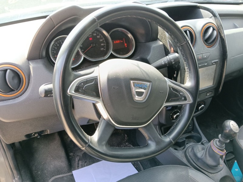 Recambio de volante para dacia duster (hs_) 1.5 dci referencia OEM IAM   