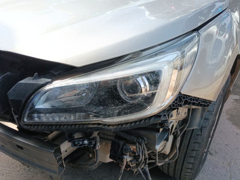Recambio de faro izquierdo para subaru outback (bs) 2.0 d awd (bsd) referencia OEM IAM 84001AL050  