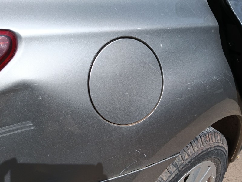 Recambio de tapa exterior combustible para subaru outback (bs) 2.0 d awd (bsd) referencia OEM IAM   