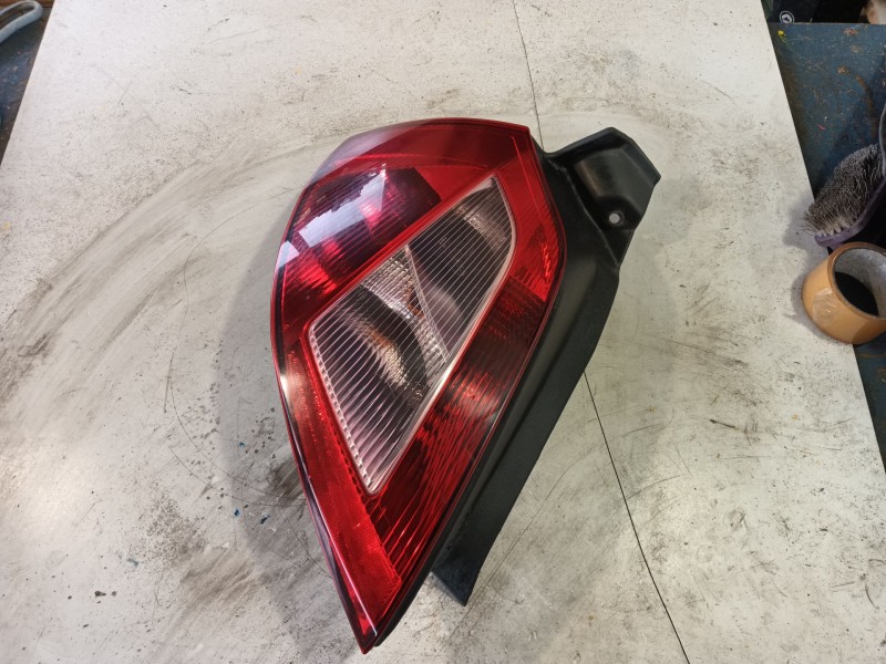 Recambio de piloto trasero izquierdo para renault megane ii (bm0/1_, cm0/1_) 1.6 16v (bm0c, cm0c) referencia OEM IAM   