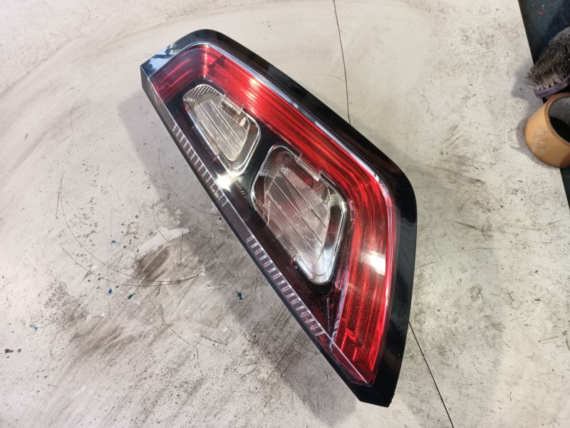 Recambio de piloto trasero derecho para fiat punto (199_) 1.2 (199axz1a, 199bxz1a) referencia OEM IAM 0000051927094  