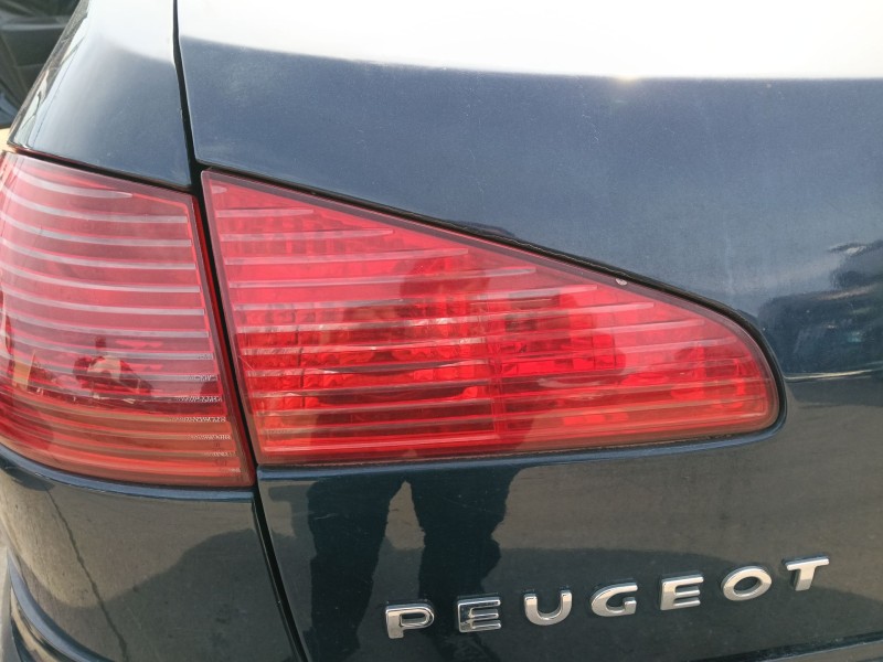 Recambio de piloto trasero izquierdo interior para peugeot 607 (9d, 9u) 2.2 hdi referencia OEM IAM   