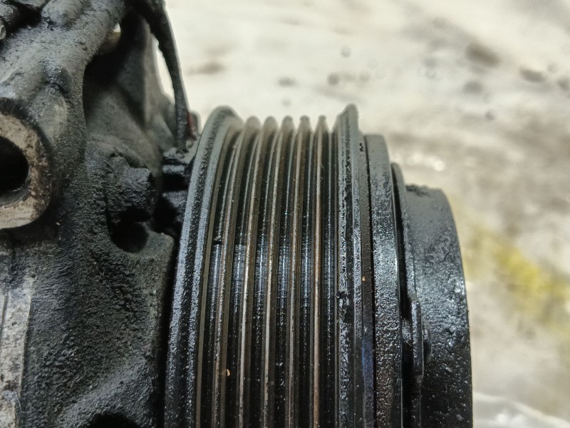 Recambio de compresor aire acondicionado para land rover range rover sport ii (l494) 4.4 sdv8 4x4 referencia OEM IAM LR112585  