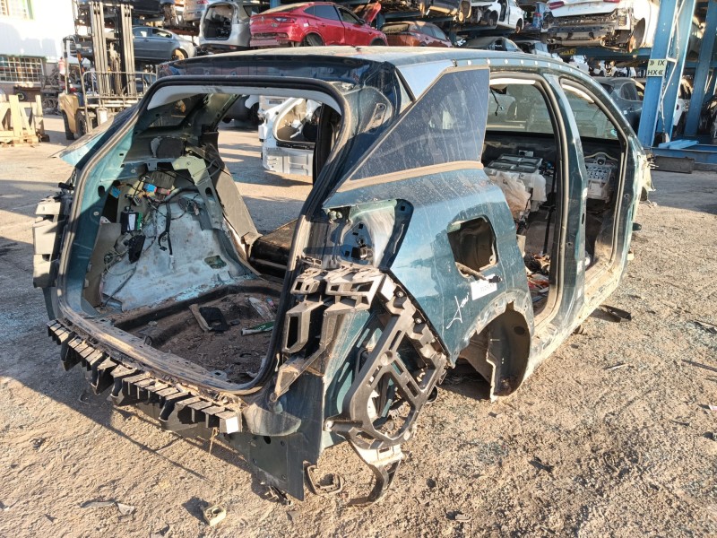 Recambio de aleta trasera derecha para peugeot 3008 ii suv (mc_, mr_, mj_, m4_) 1.5 bluehdi 130 referencia OEM IAM   