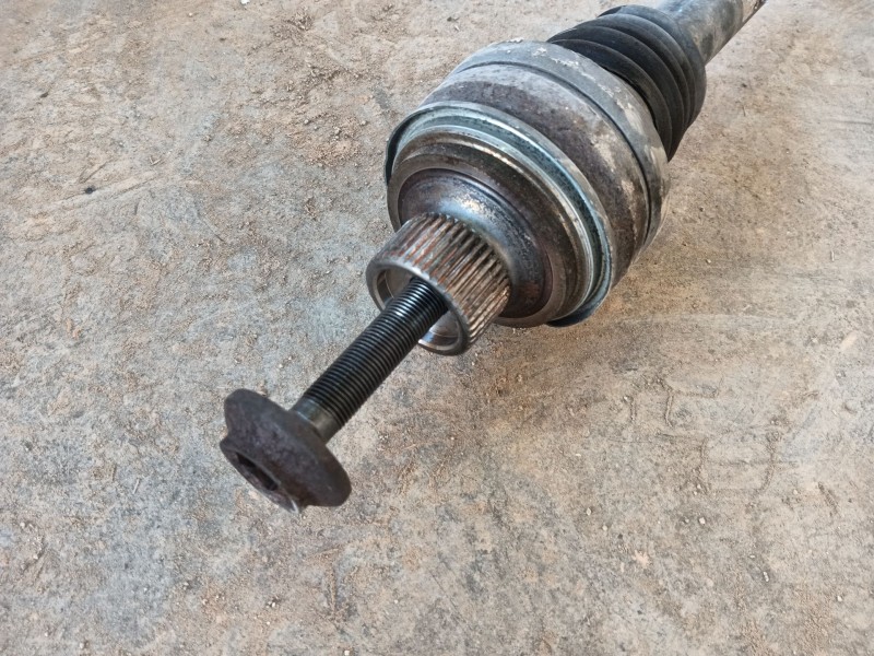 Recambio de transmision trasera derecha para audi q8 (4mn, 4mt) 50 tdi mild hybrid quattro referencia OEM IAM 4M0501201D  