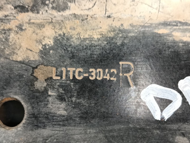 Recambio de brazo suspension inferior delantero derecho para ford puma (j2k, cf7) 1.0 ecoboost referencia OEM IAM 2422614 L1TC30