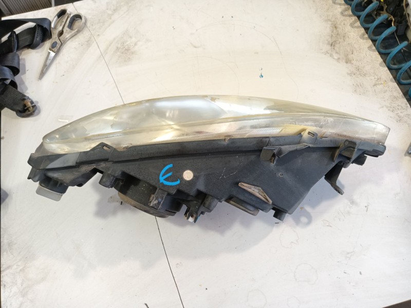 Recambio de faro izquierdo para peugeot 307 (3a/c) 1.6 16v referencia OEM IAM   