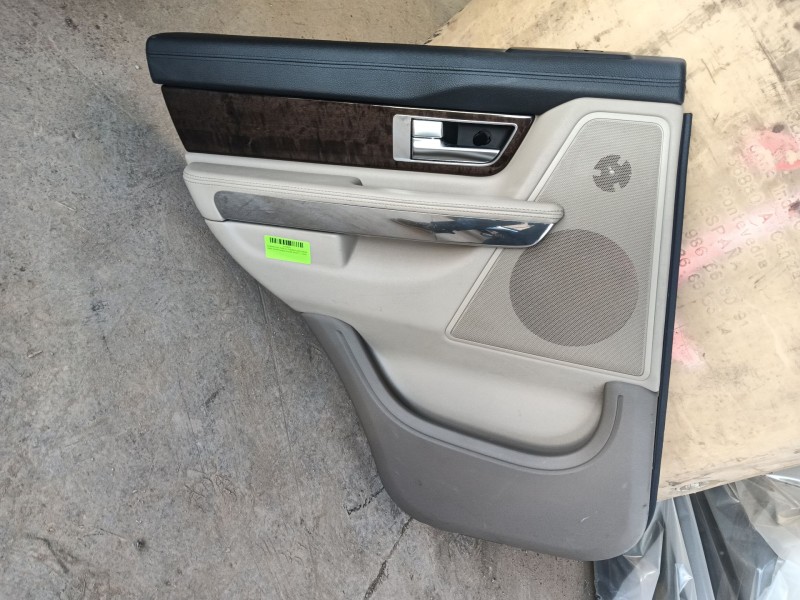 Recambio de guarnecido puerta trasera izquierda para land rover range rover sport i (l320) 3.0 d 4x4 referencia OEM IAM   