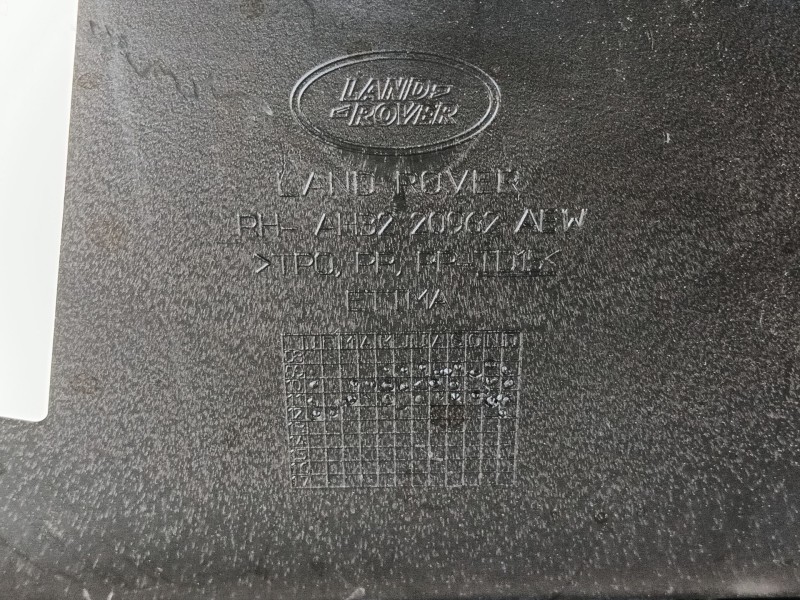 Recambio de guarnecido puerta delantera derecha para land rover range rover sport i (l320) 3.0 d 4x4 referencia OEM IAM   