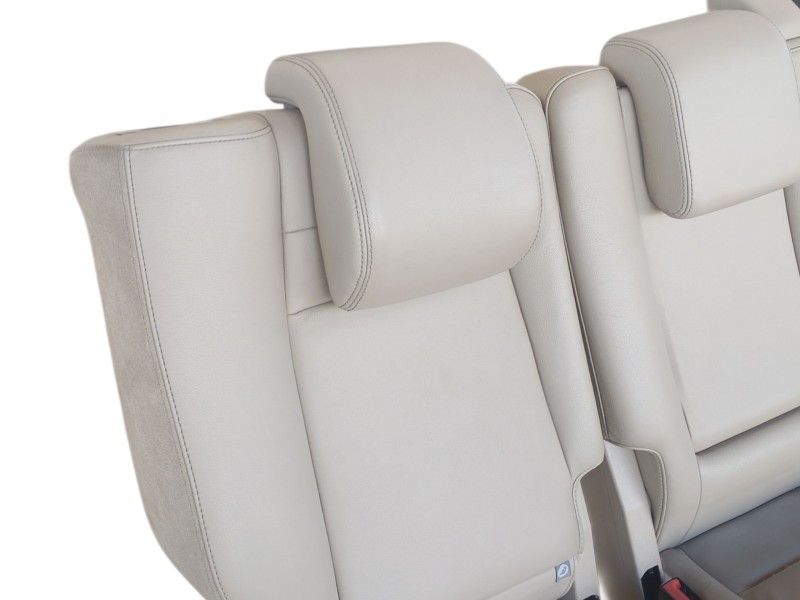 Recambio de asientos traseros para land rover range rover sport i (l320) 3.0 d 4x4 referencia OEM IAM  B51209500 