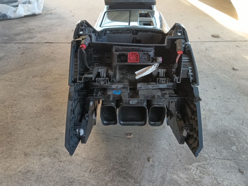 Recambio de apoyabrazos central para audi q8 (4mn, 4mt) 50 tdi mild hybrid quattro referencia OEM IAM   