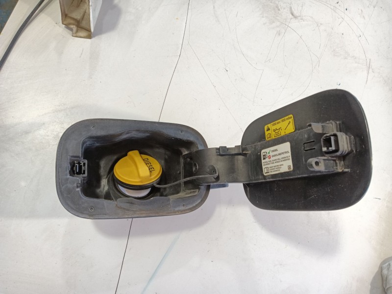 Recambio de tapa exterior combustible para land rover range rover sport i (l320) 3.0 d 4x4 referencia OEM IAM   