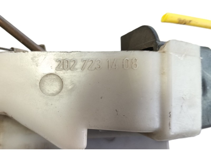 Recambio de cerradura puerta delantera derecha para mercedes-benz clase c (w202) c 220 cdi (202.133) referencia OEM IAM 20272038