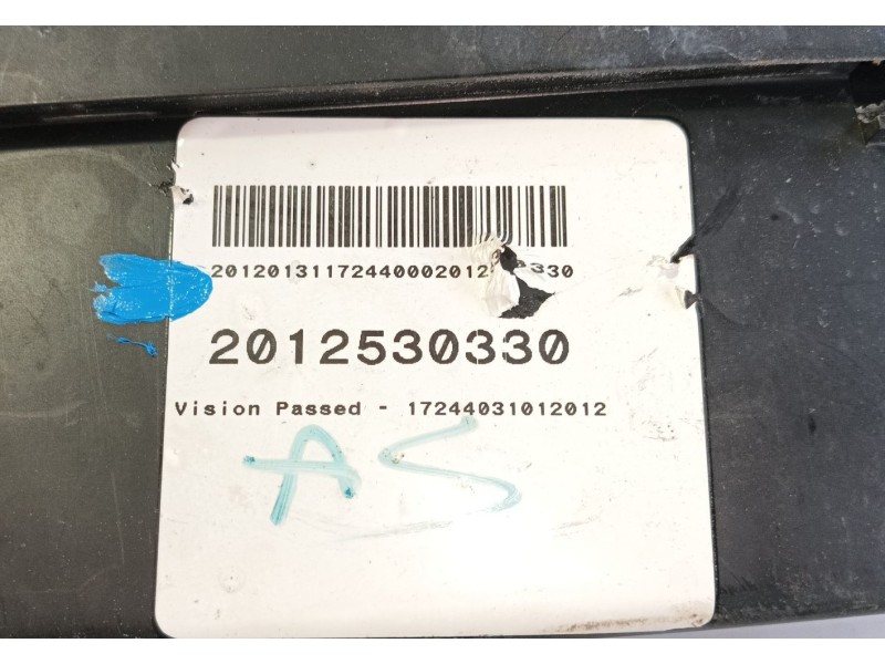 Recambio de caja reles / fusibles para land rover range rover sport i (l320) 3.0 d 4x4 referencia OEM IAM YQE500420SW  