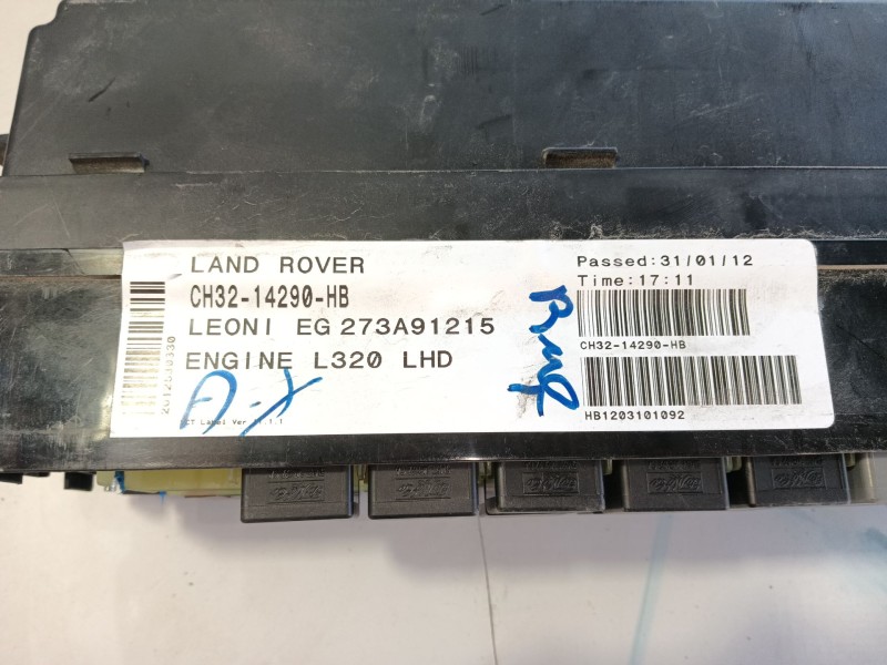 Recambio de caja reles / fusibles para land rover range rover sport i (l320) 3.0 d 4x4 referencia OEM IAM YQE500420SW  