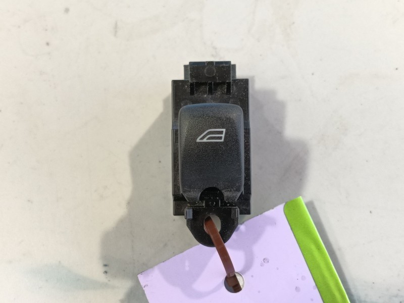 Recambio de mando elevalunas trasero izquierdo para land rover range rover sport i (l320) 3.0 d 4x4 referencia OEM IAM LR086039 