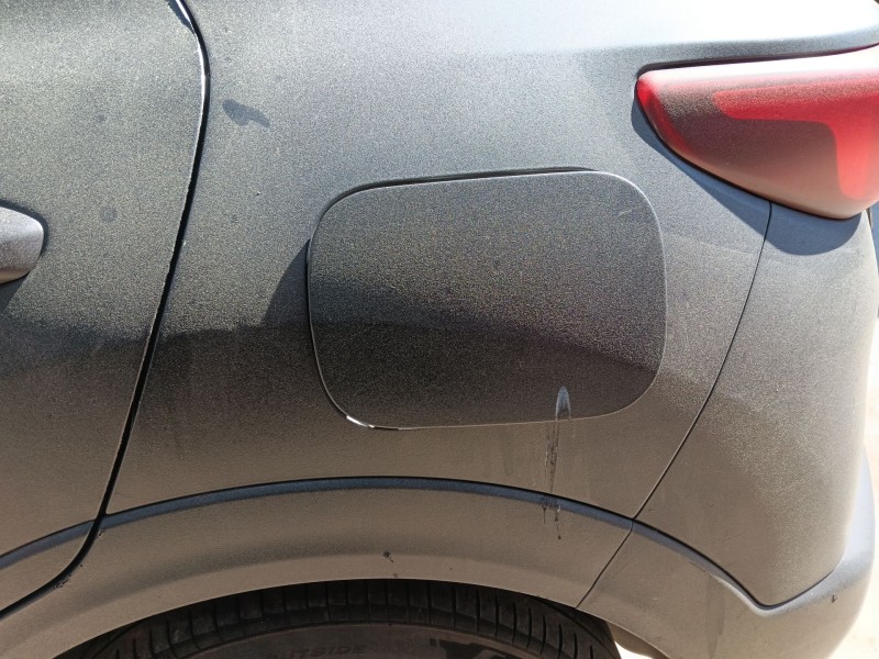 Recambio de tapa exterior combustible para kia stonic (yb) 1.2 cvvt referencia OEM IAM   