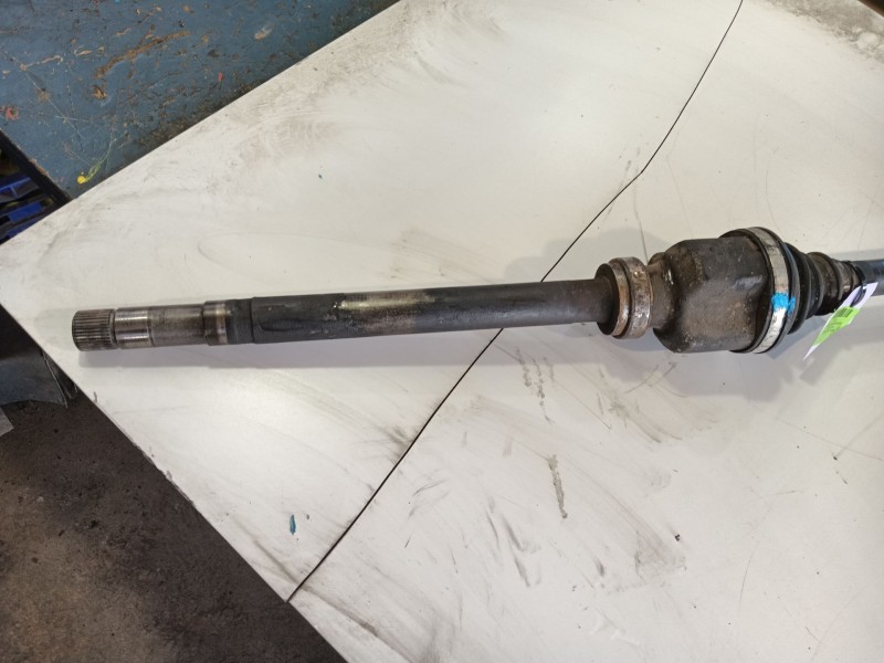 Recambio de transmision delantera derecha para citroën jumpy ii furgoneta 2.0 hdi 120 referencia OEM IAM 3273NP / 3273NQ  