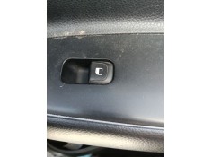 Recambio de mando elevalunas delantero derecho para kia stonic (yb) 1.2 cvvt referencia OEM IAM 93576H8000  